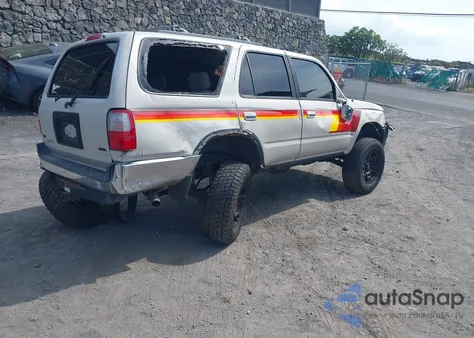 1998 Toyota 4Runner Sr5 V6 z USA, uszkodzony, nr VIN JT3HN86R5W0141281